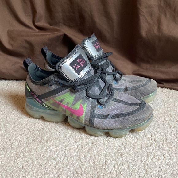 Nike Air Vapormax SE - Picture 1 of 4